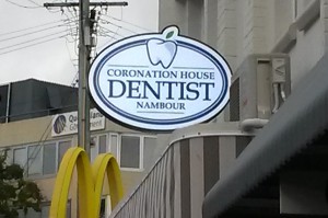 dentist-logo-sign-b